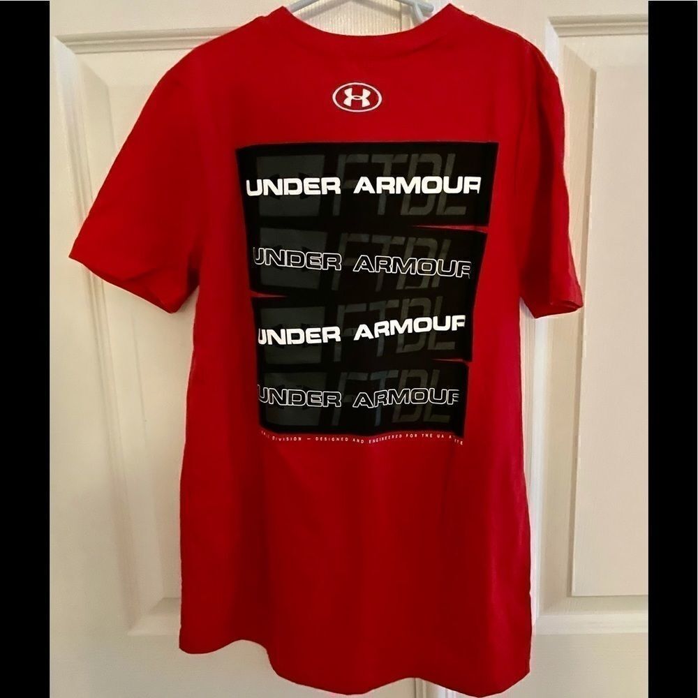 NWT Under Armour Kids Football Branded Stacked Tee